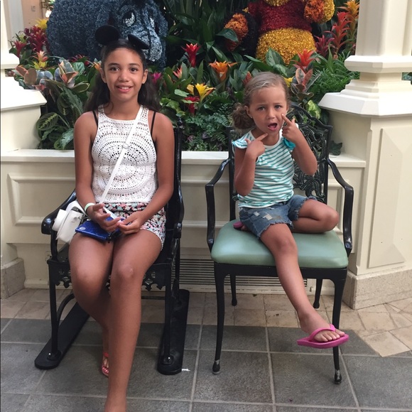 Meet your Posher, Marisol - Picture 4 of 6